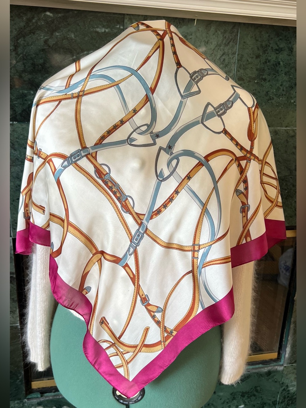 Vintage 100% Silk Horse Bit & Stirrup Equestrian Square 28” Scarf Berry Pink - Picture 3 of 12